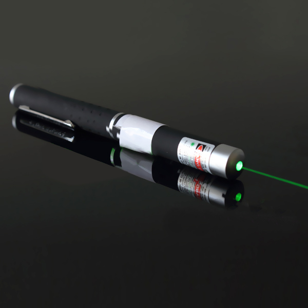 laserpointer stift Grün 100mW mit Aufsatz sterne